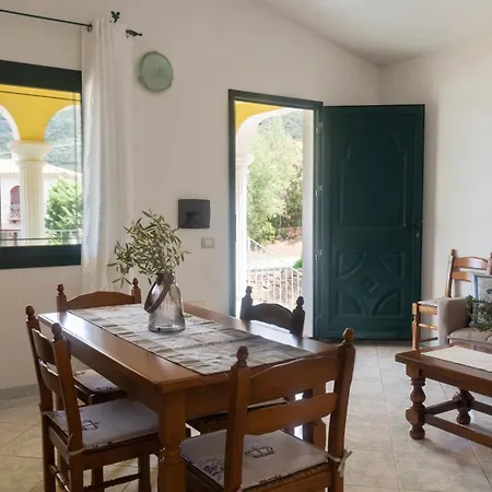 Casa San Pietro Apartment *
